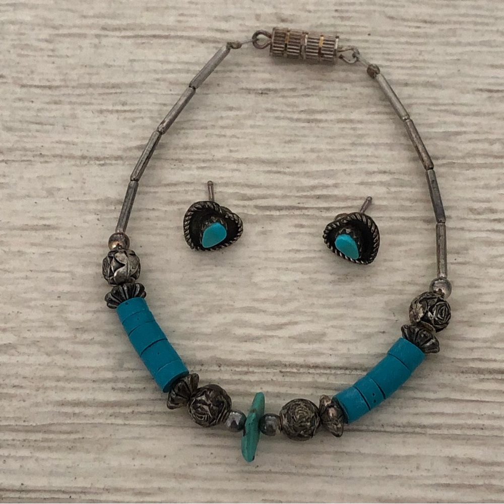 Turquoise sterling silver heart earrings and bracelet set